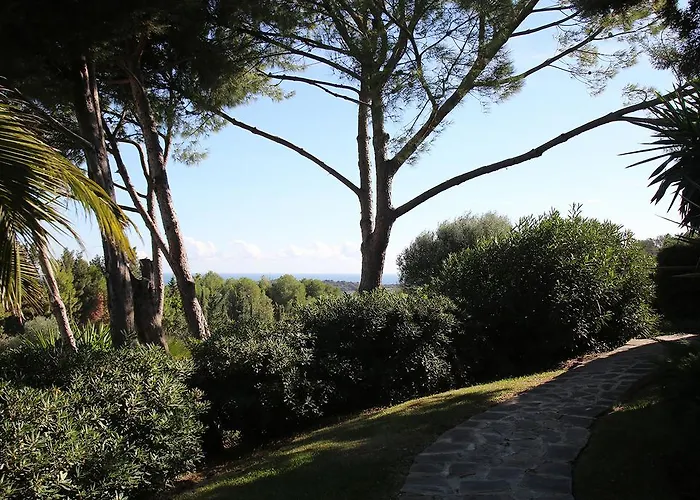 Sunny Golf Apartamento *