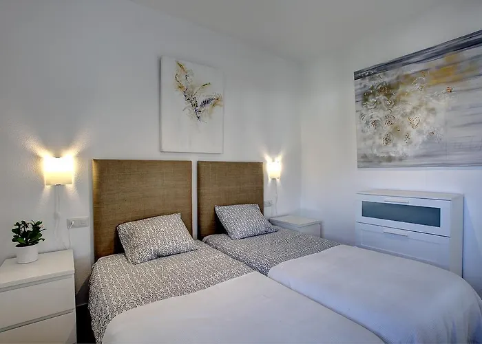 Sunny Golf 埃斯特波纳